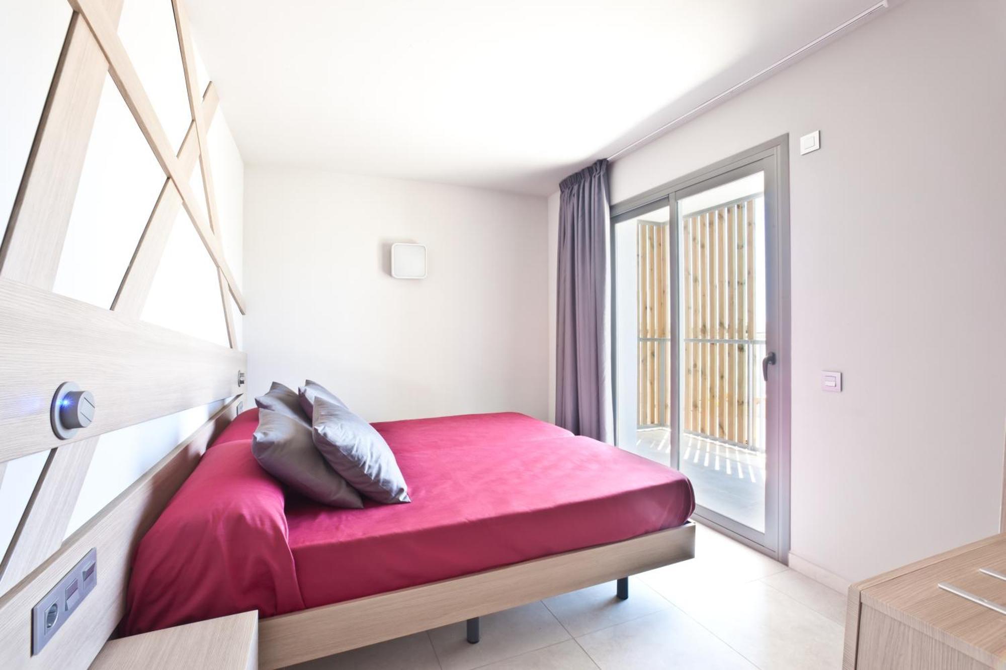 Ryans Ibiza Apartments - Only Adults Room photo