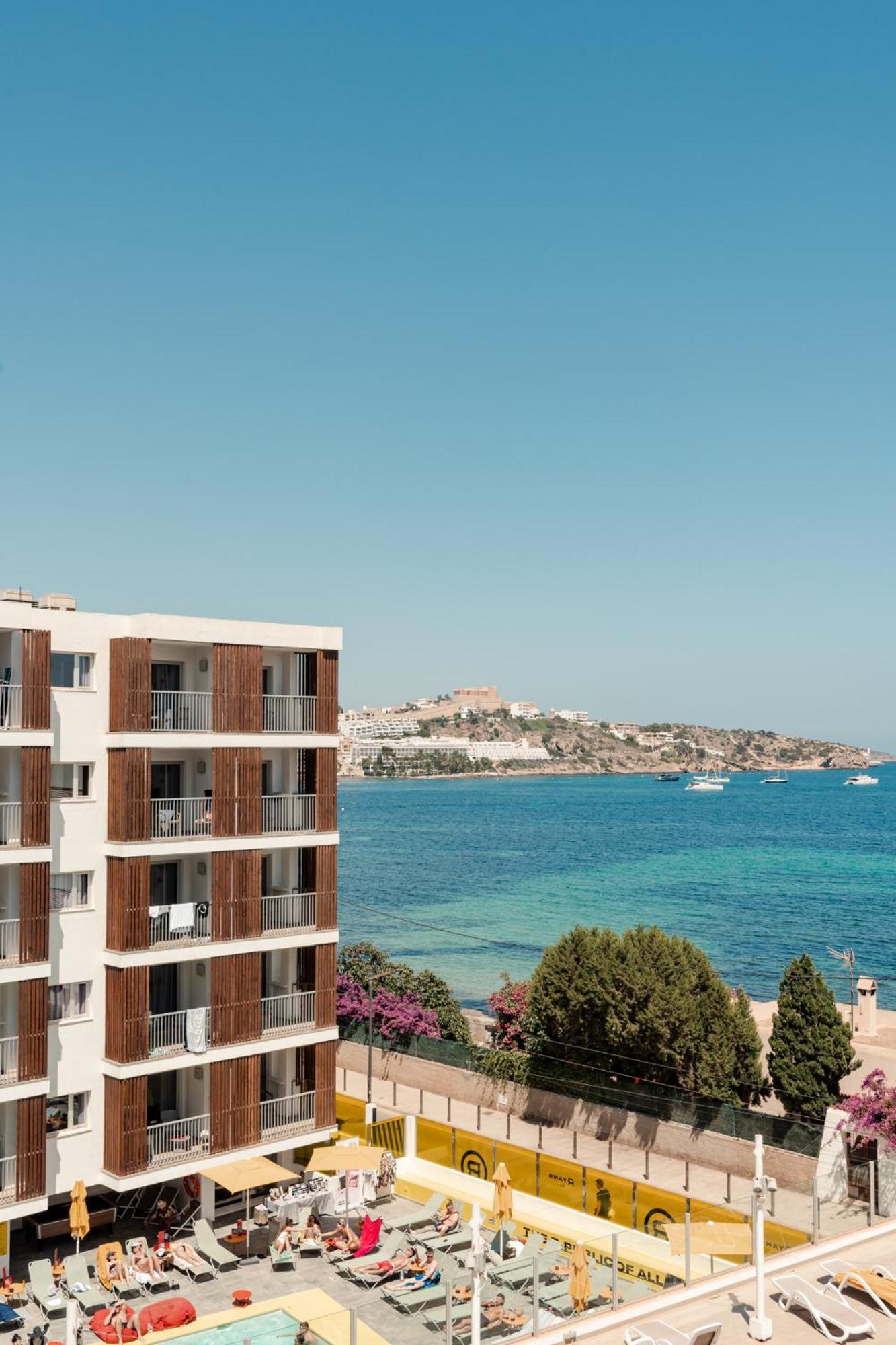 Ryans Ibiza Apartments - Only Adults Exterior photo