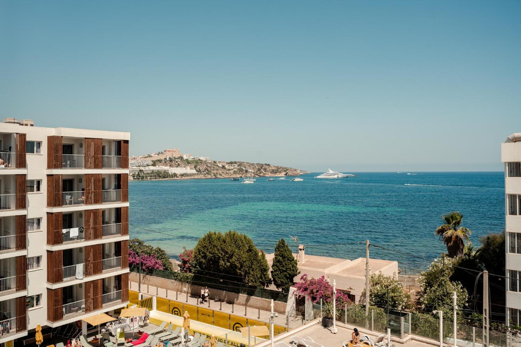 Ryans Ibiza Apartments - Only Adults Exterior photo