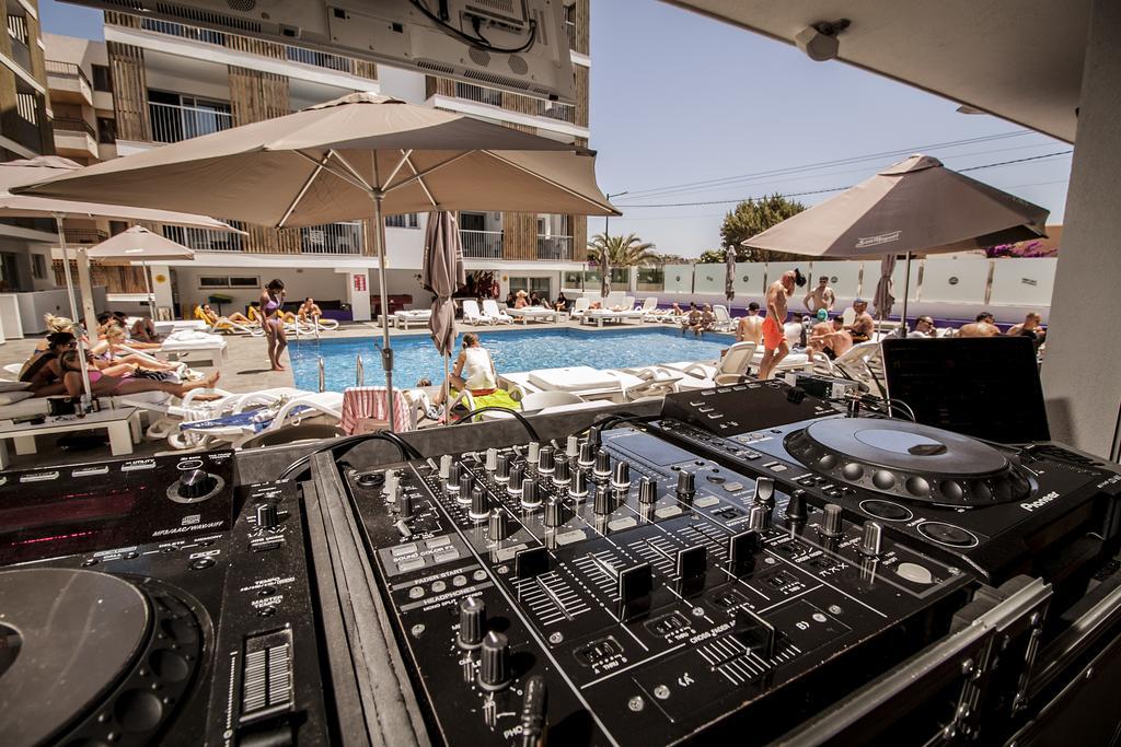 Ryans Ibiza Apartments - Only Adults Exterior photo